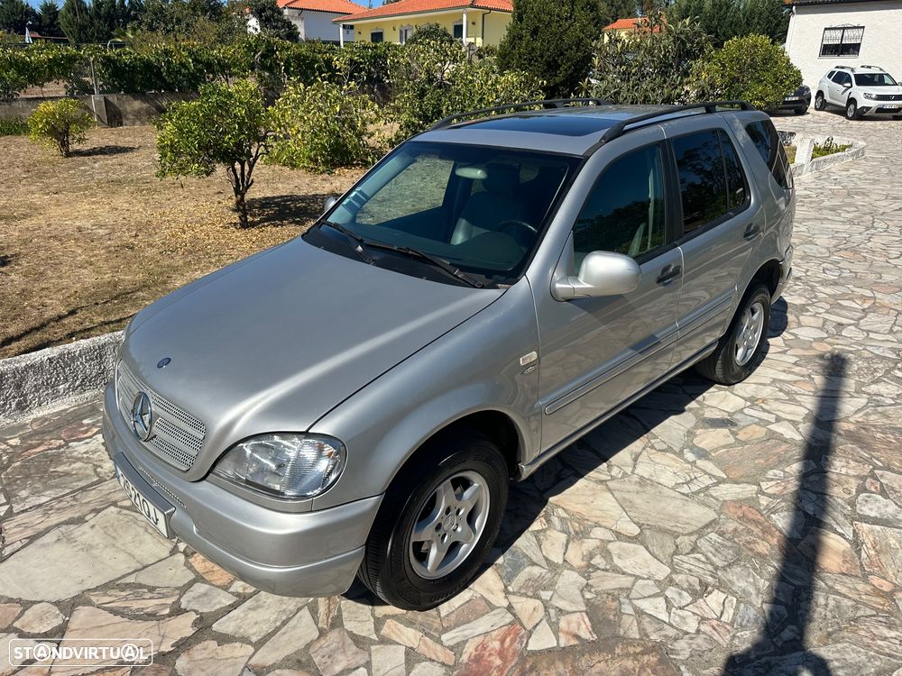 Mercedes-Benz ML 270 - 9