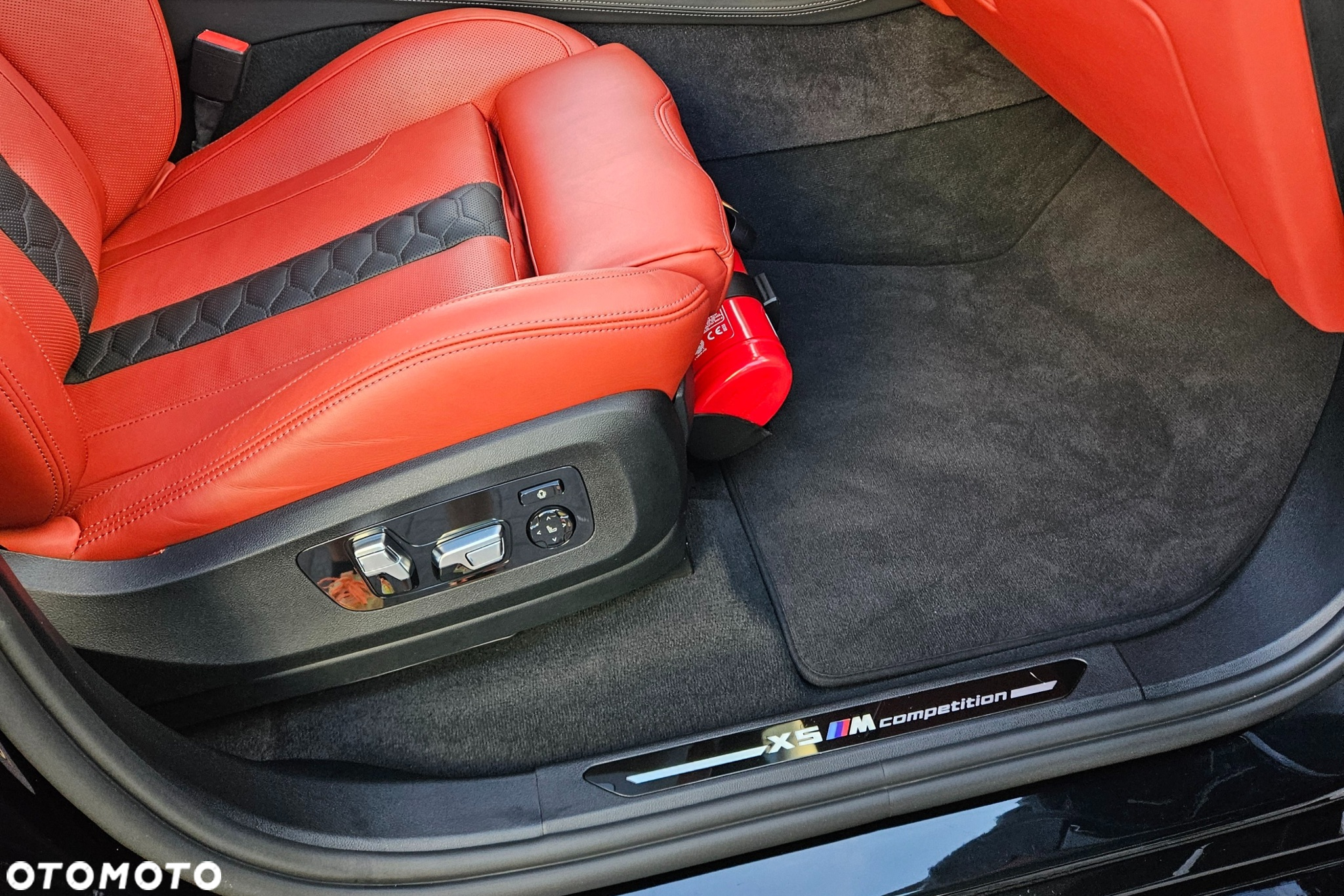 BMW X5 M Competition - 16