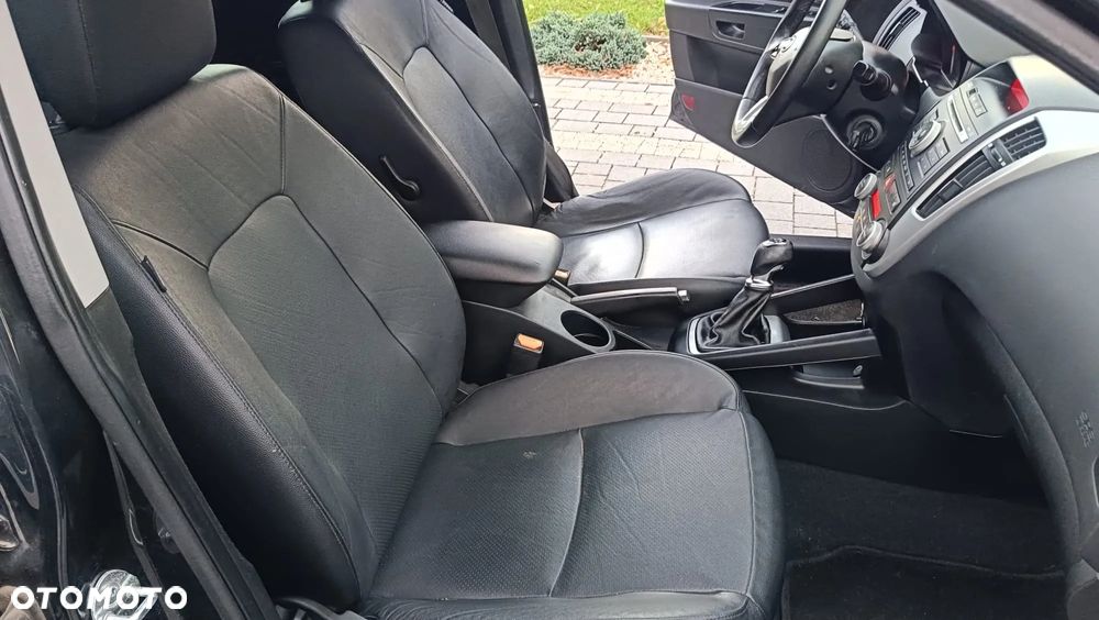 Kia Ceed - 6