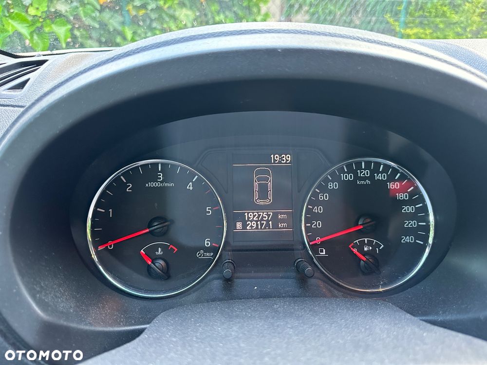 Nissan X-Trail - 22