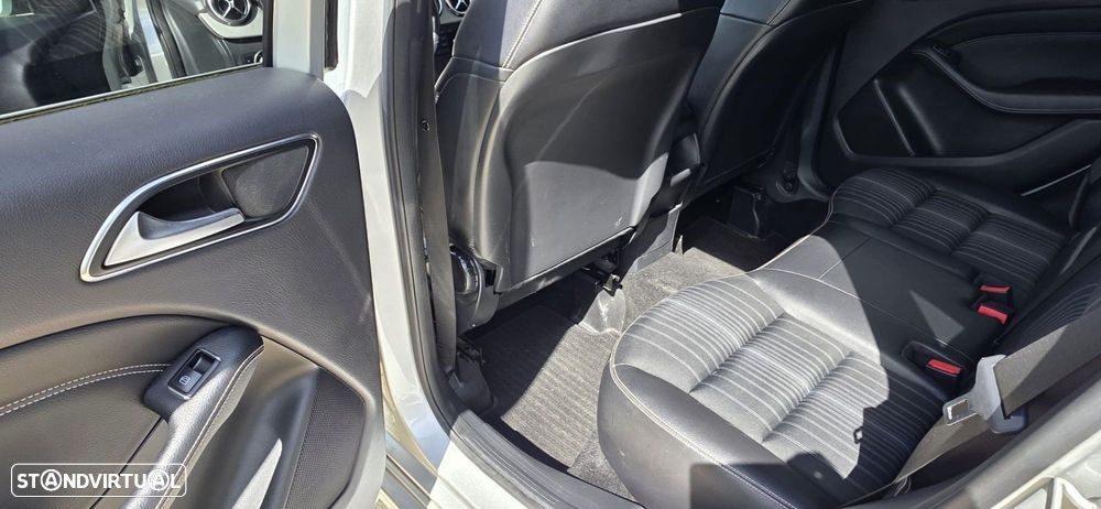 Mercedes-Benz B 180 CDI AMG Line Aut. - 11