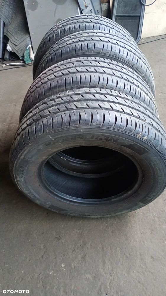 F.V Do Busa Opony 225/75R16C LAUFENN X FIT VAN IGŁA KOMPLET 4 SZTUKI - 9