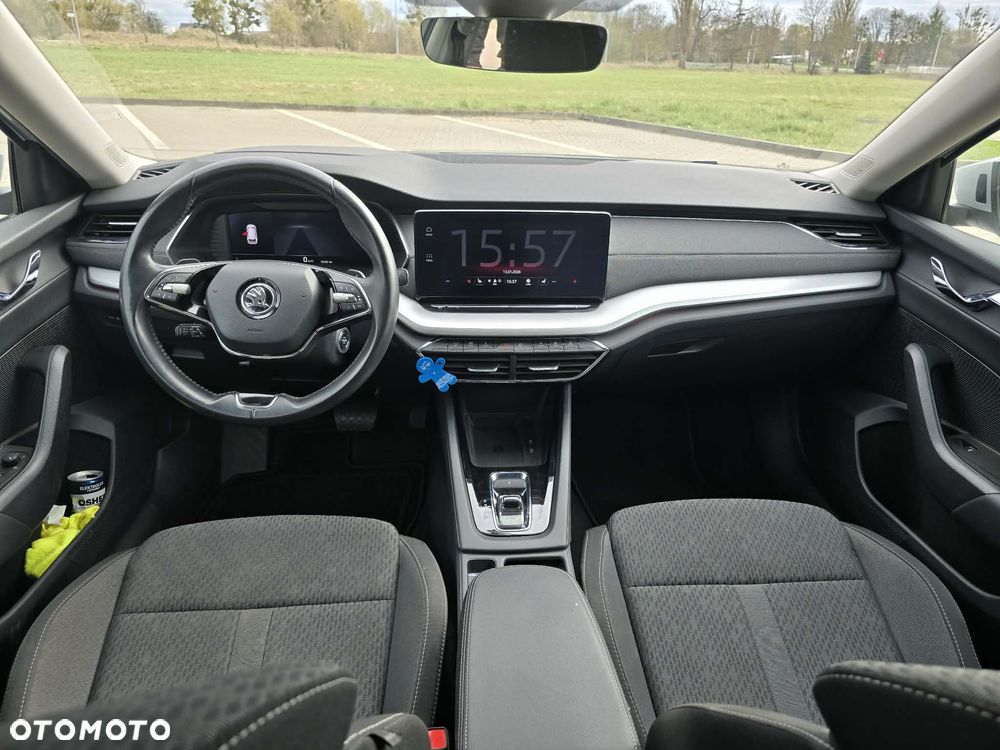 Skoda Octavia 2.0 TDI Style DSG - 8