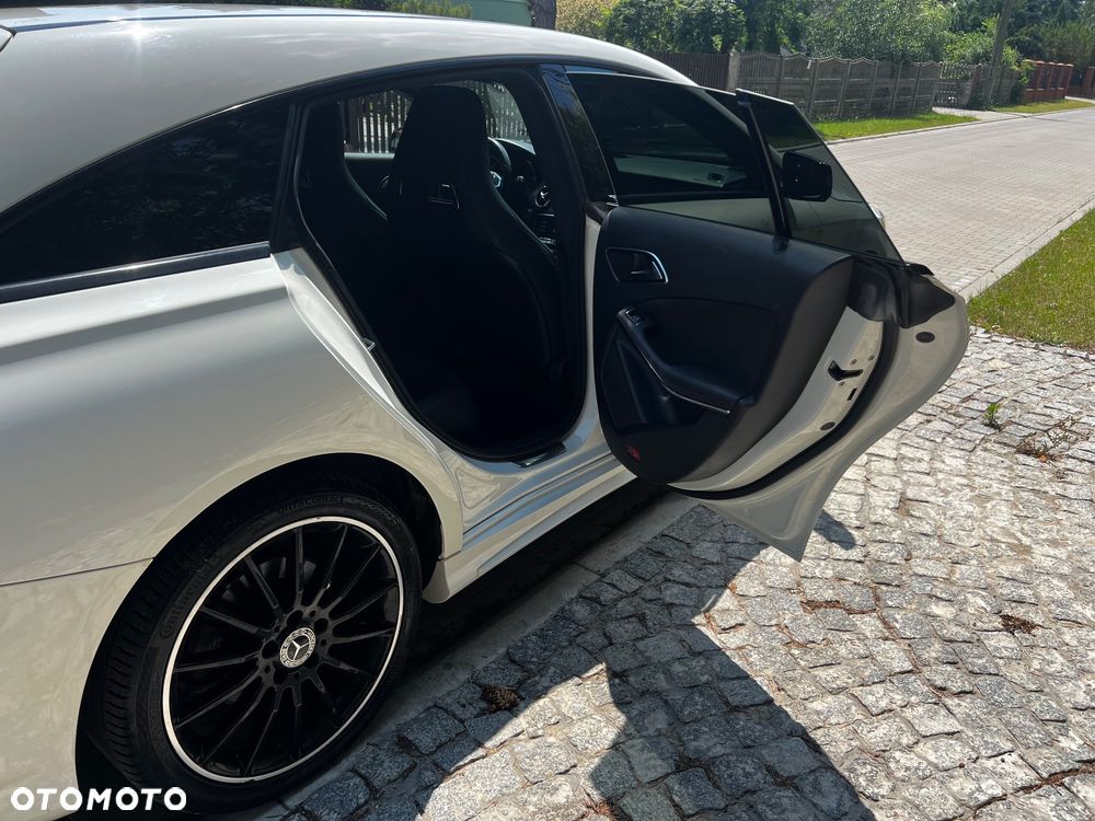 Mercedes-Benz CLA - 19