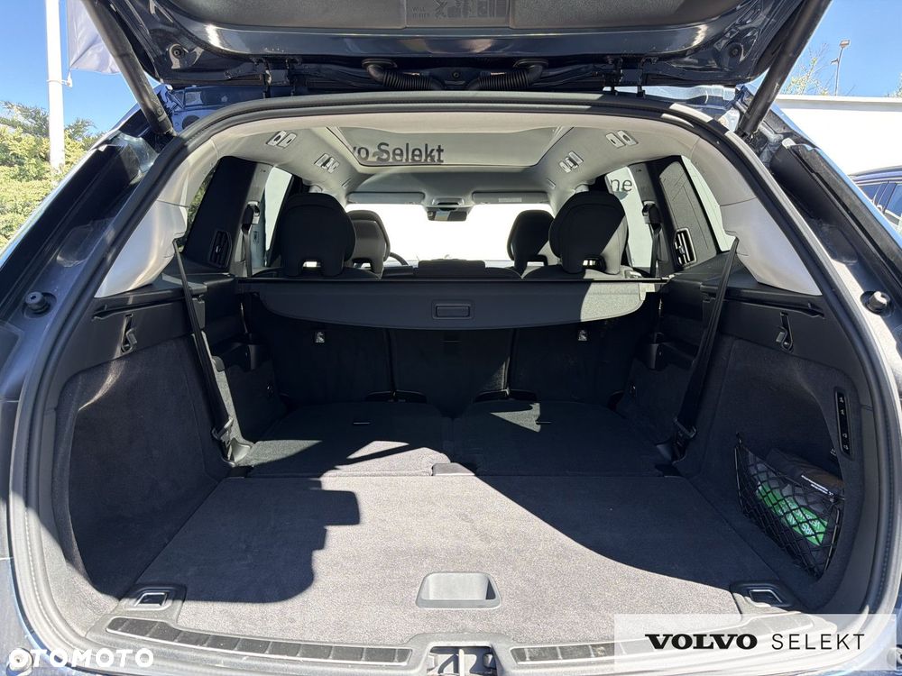 Volvo EX90 - 34
