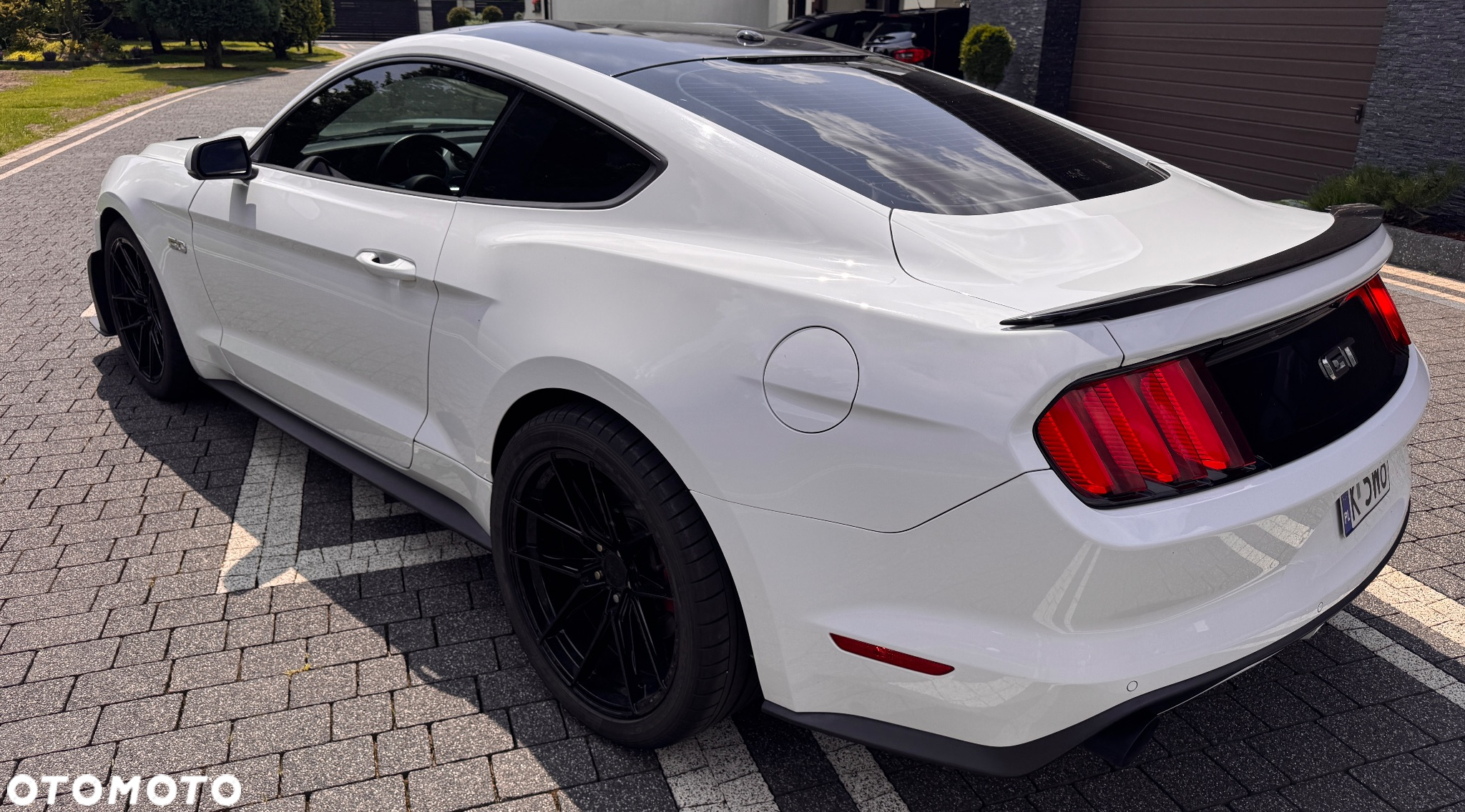 Ford Mustang 5.0 V8 GT - 12