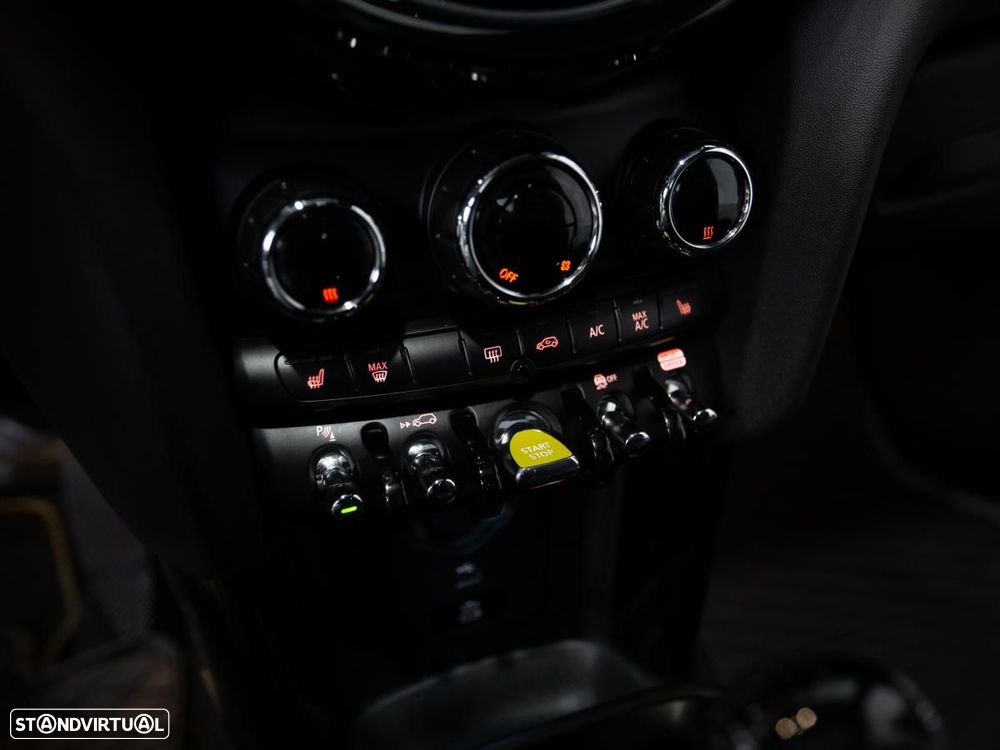 MINI 3 Portas Cooper SE - 12