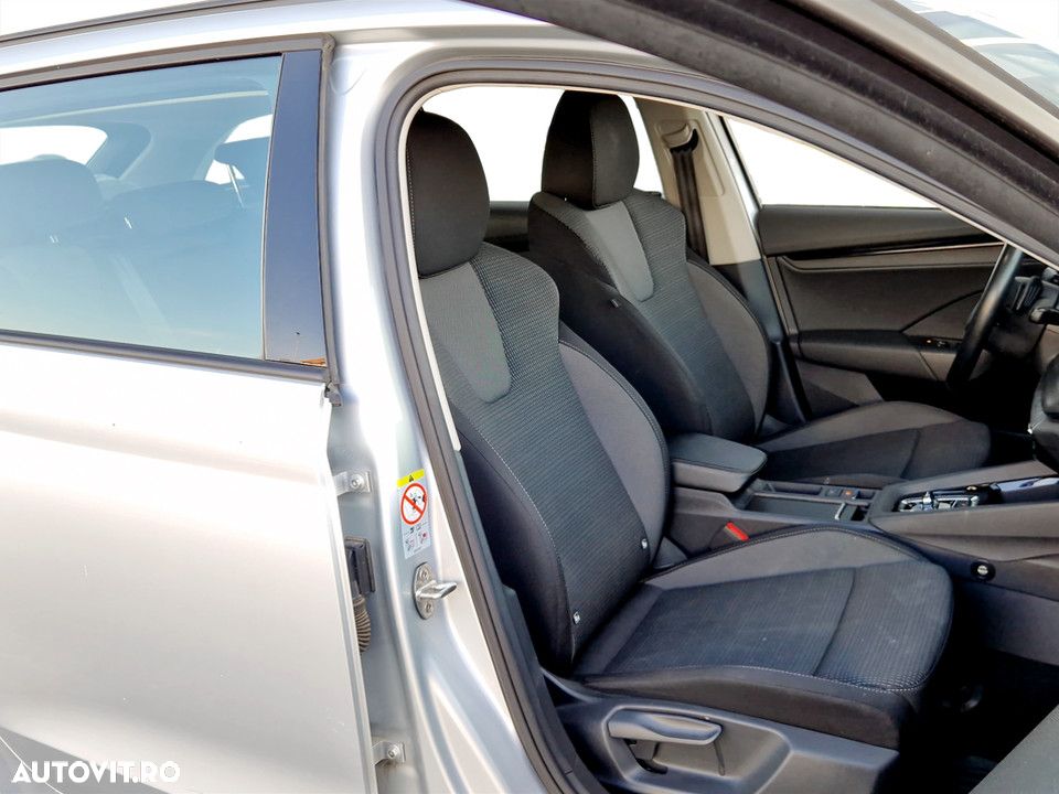 Skoda Octavia 2.0 TDI DSG 4X4 Ambition - 14