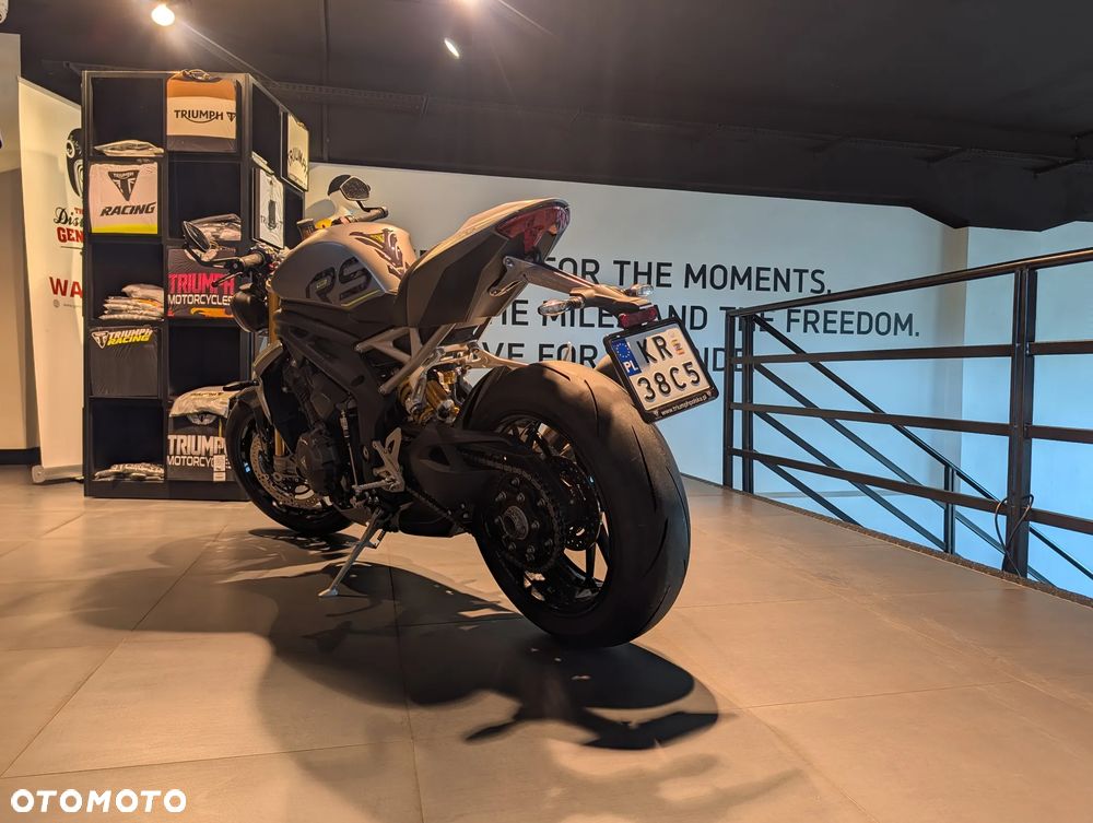 Triumph Speed Triple - 12