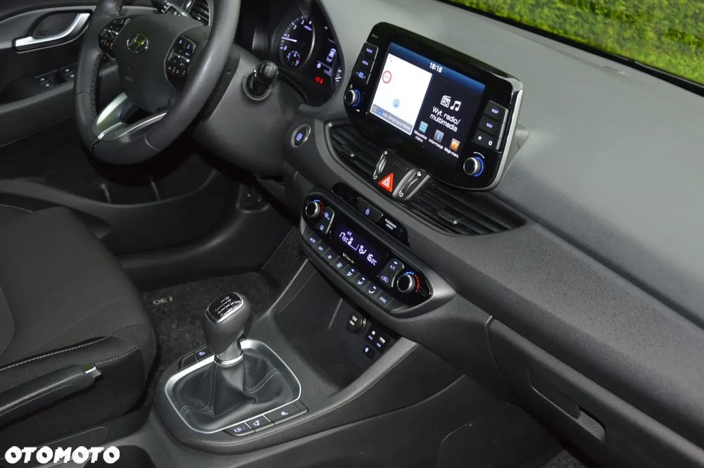 Hyundai i30 1.4 T-GDI Intro Edition - 26