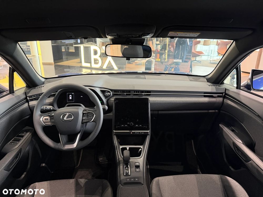 Lexus LBX 1.5 Hybrid - 9