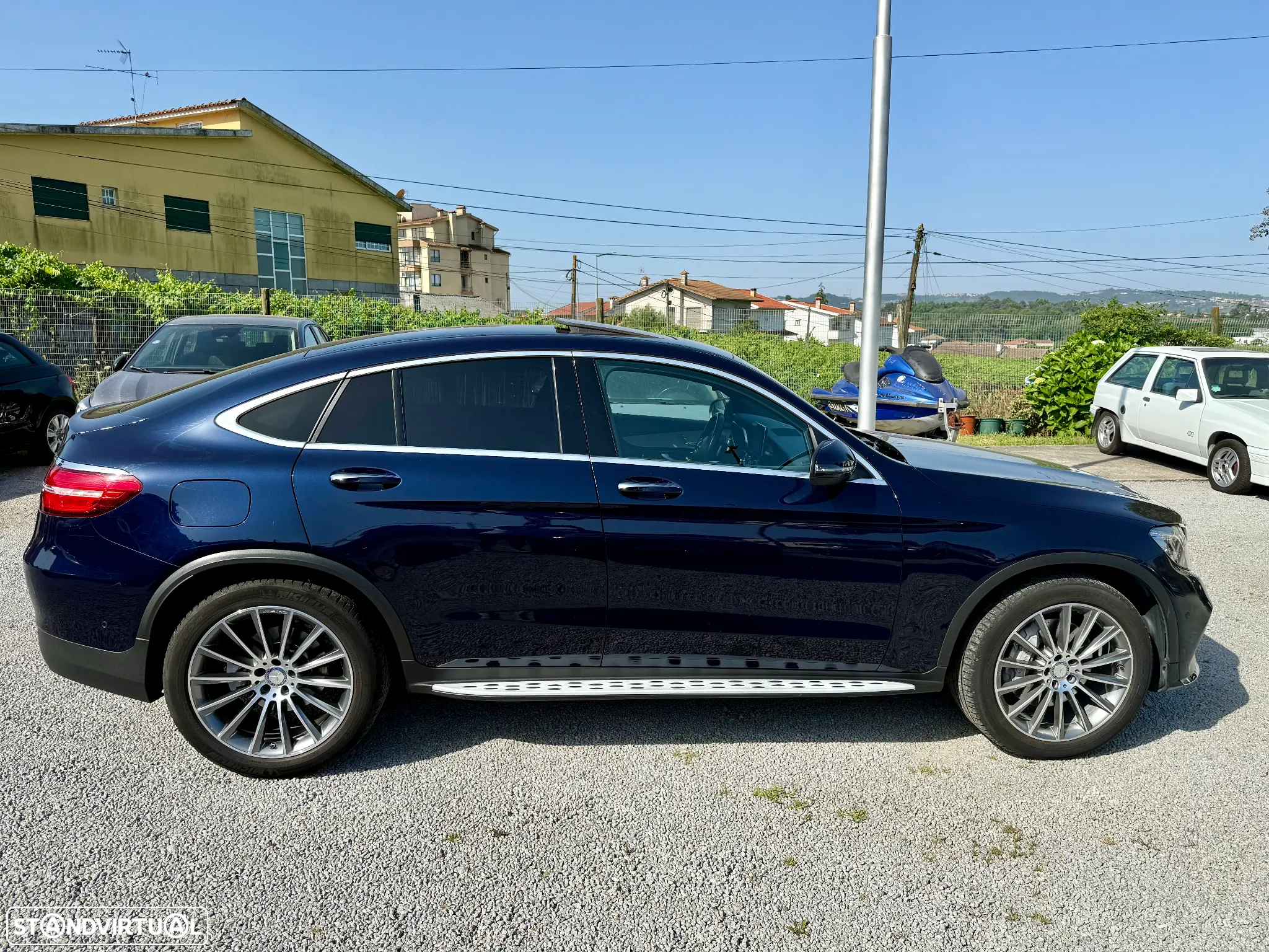 Mercedes-Benz GLC 250 d Coupe 4Matic 9G-TRONIC AMG Line - 4