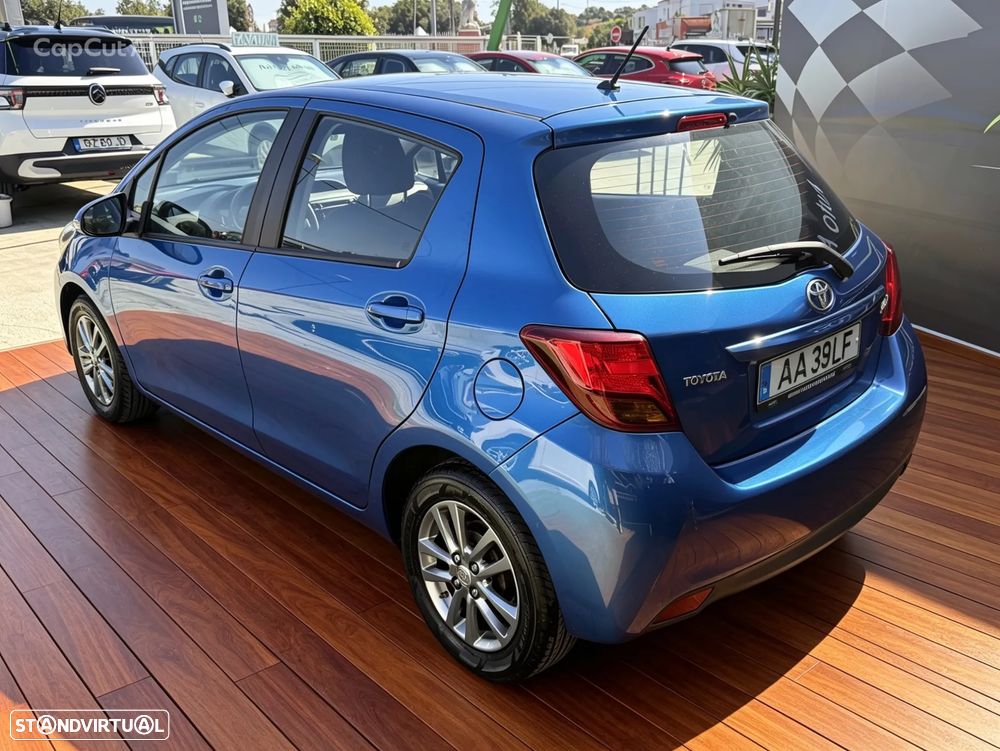 Toyota Yaris 1.0 VVT-i - 6