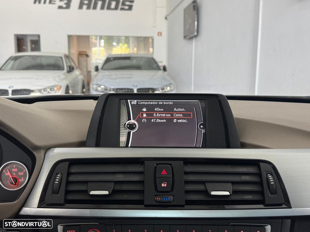 BMW 320 d Pack M - 22