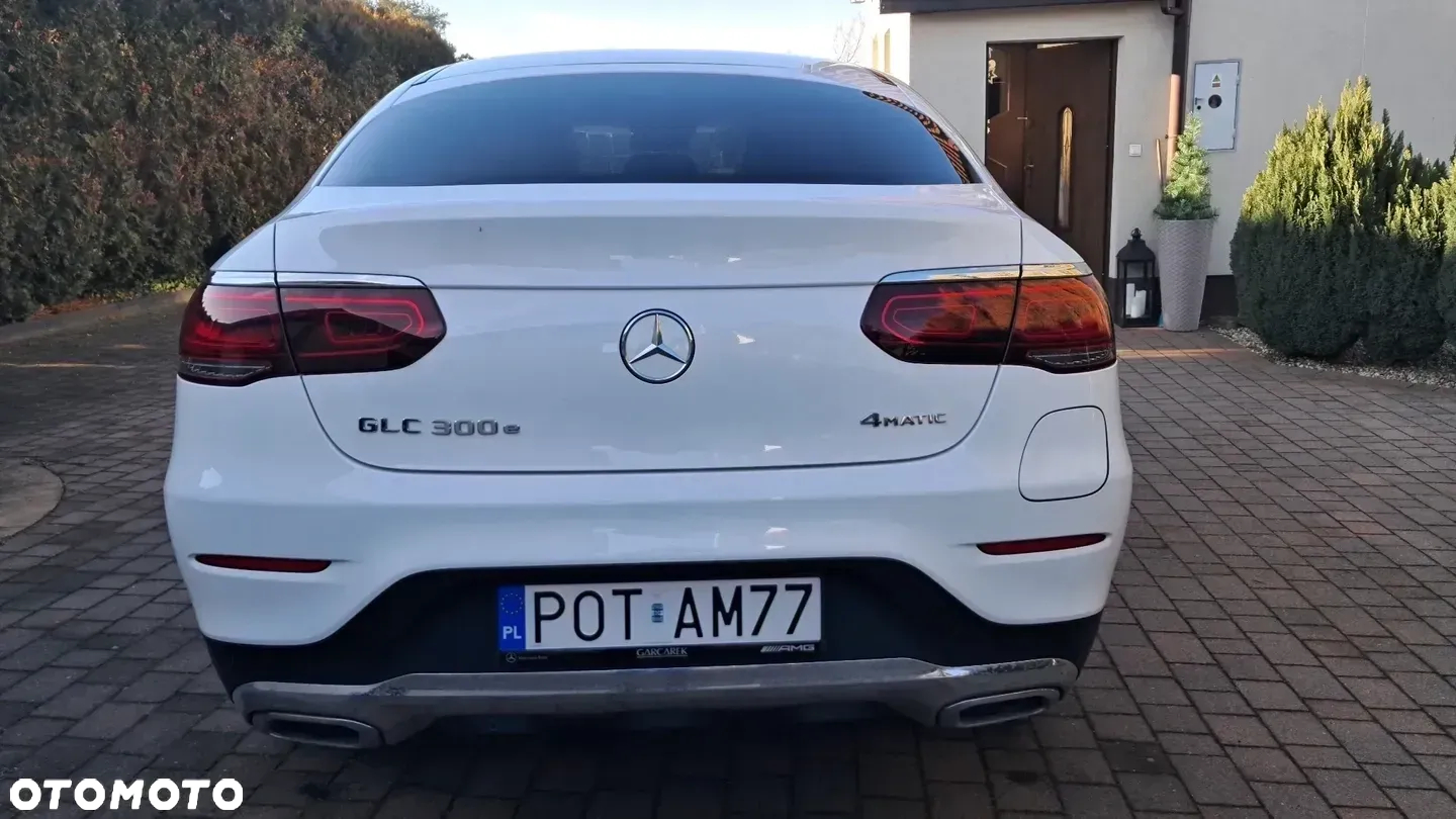 Mercedes-Benz GLC Coupe 300 e 4-Matic - 4