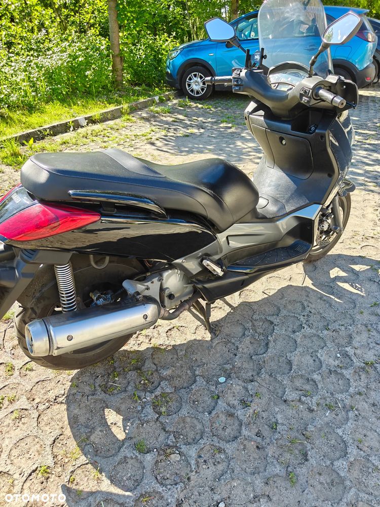 Yamaha X-max - 6