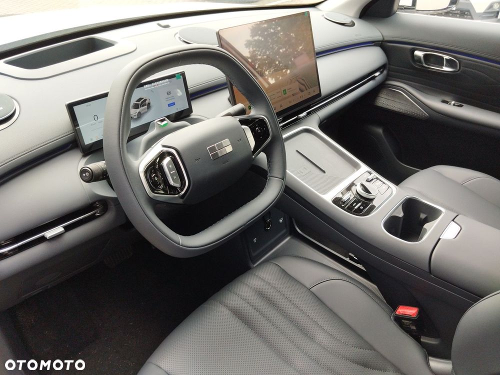 Geely Starray EM-i 1.5 PHEV Max DHT - 10