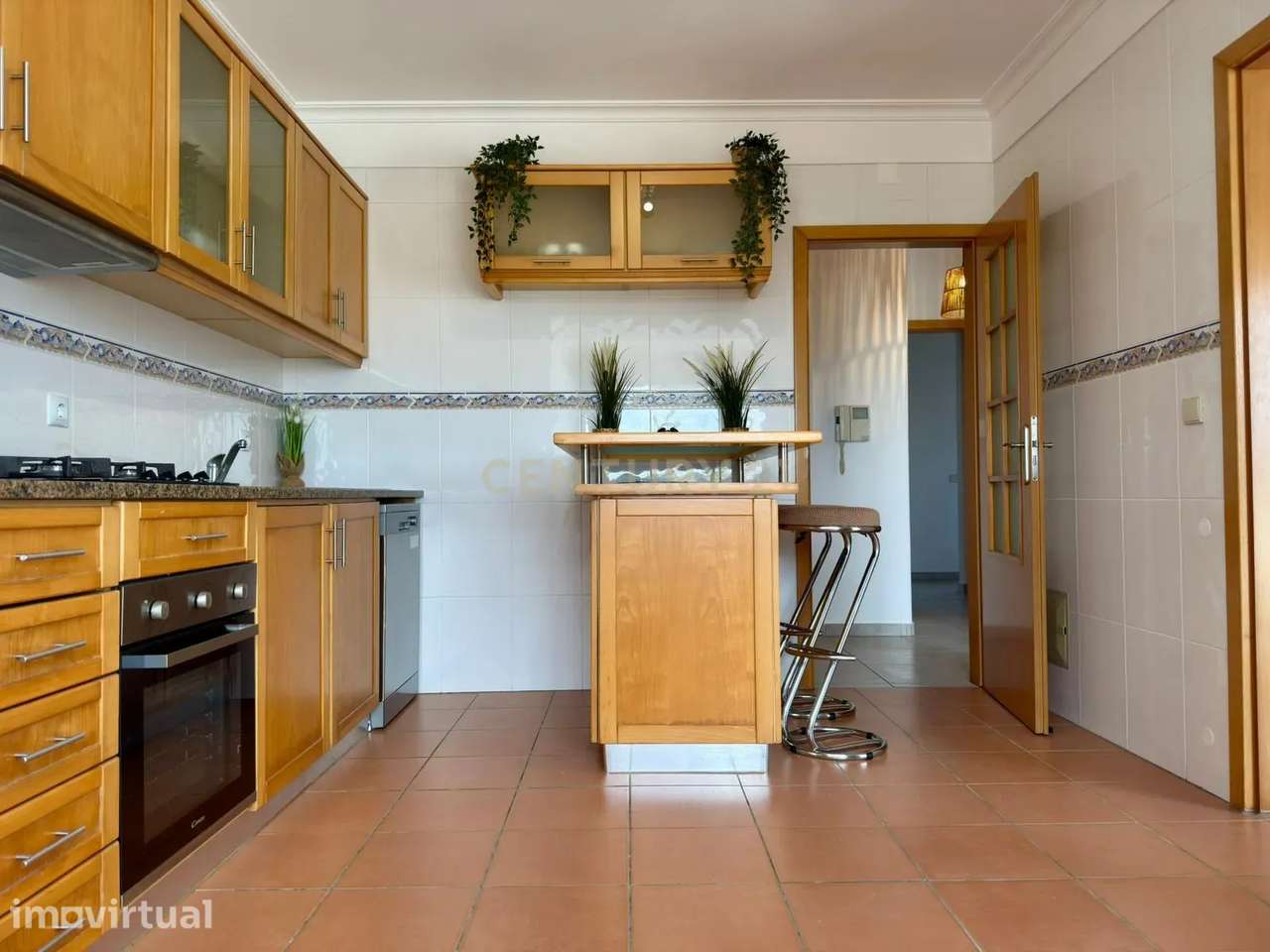Exclusivo Apartamento Duplex T2+2 com Vista Mar, Terraços Panorâmicos - Grande imagem: 4/60