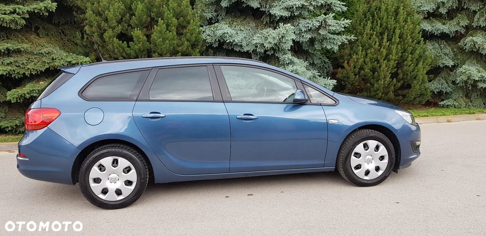 Opel Astra 1.4 Turbo Exklusiv - 12