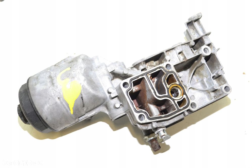 OBUDOWA PODSTAWA FILTRA OLEJU BMW E53 E60 E61 E46 E39 2.2 2.5 3.0 M54 M52 - 3
