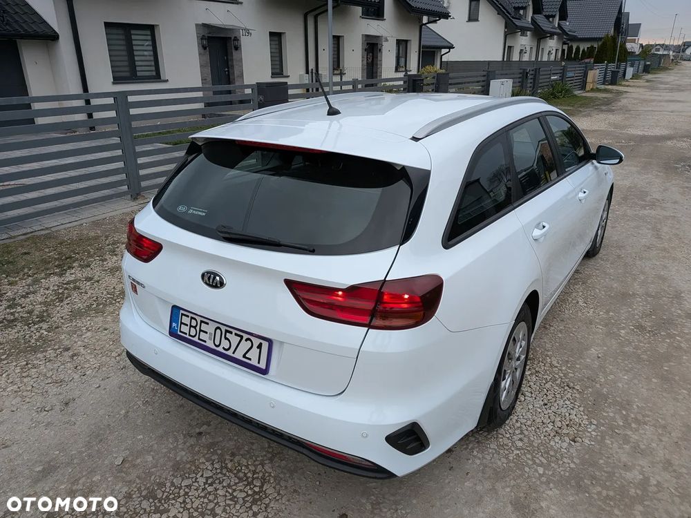 Kia Ceed 1.4 T-GDI S - 10