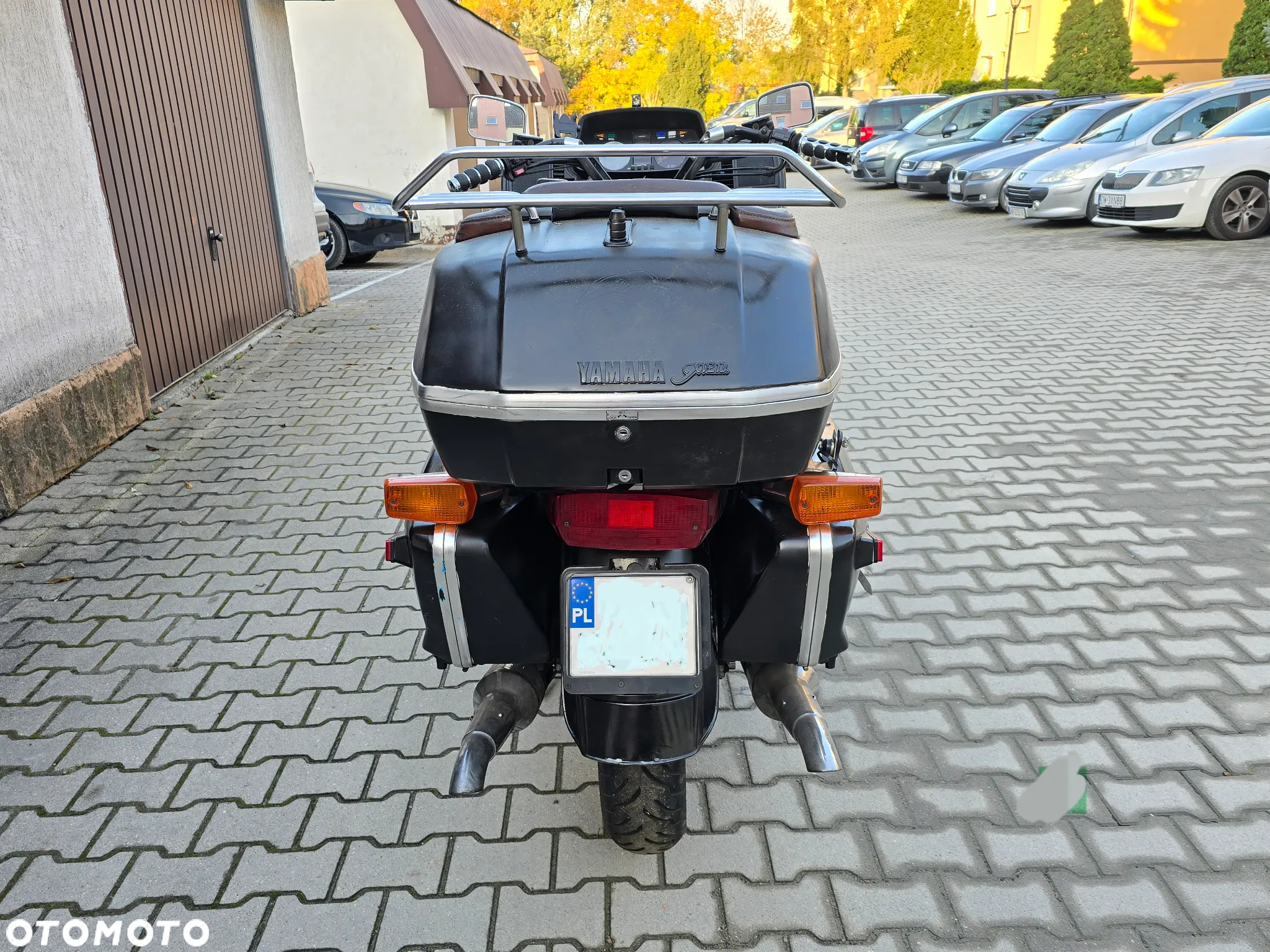 Yamaha XVZ - 4
