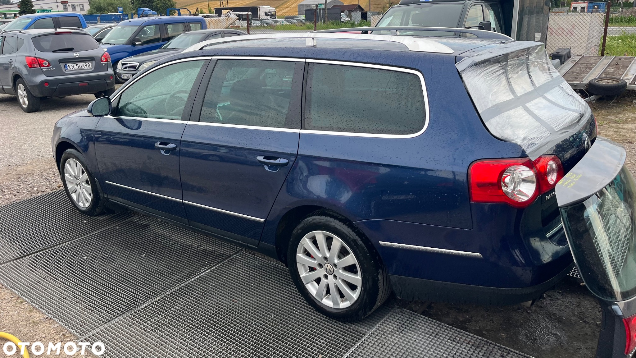 Volkswagen Passat - 2