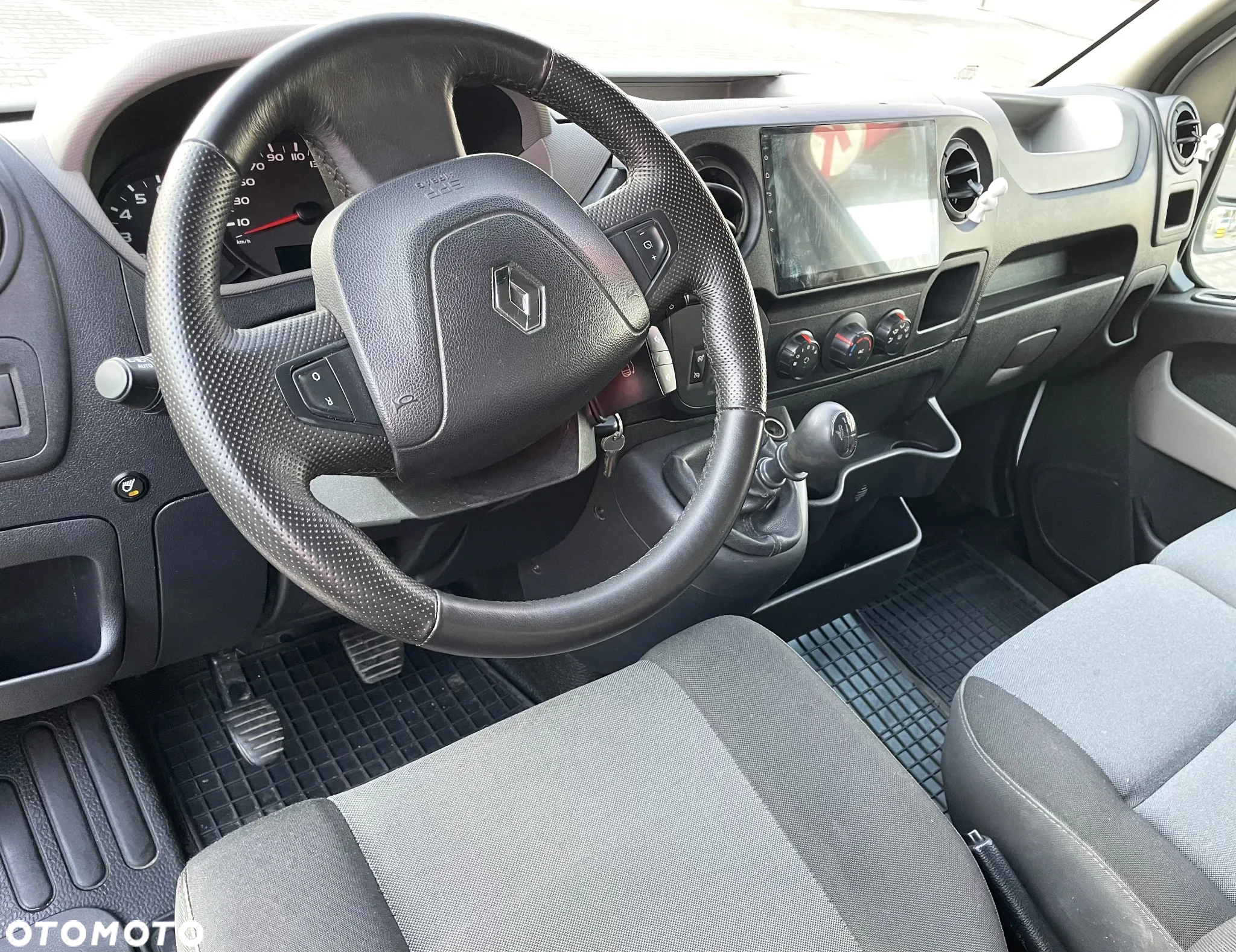 Renault Master - 11