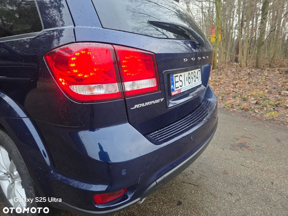 Dodge Journey 2.7 V6 R/T - 25