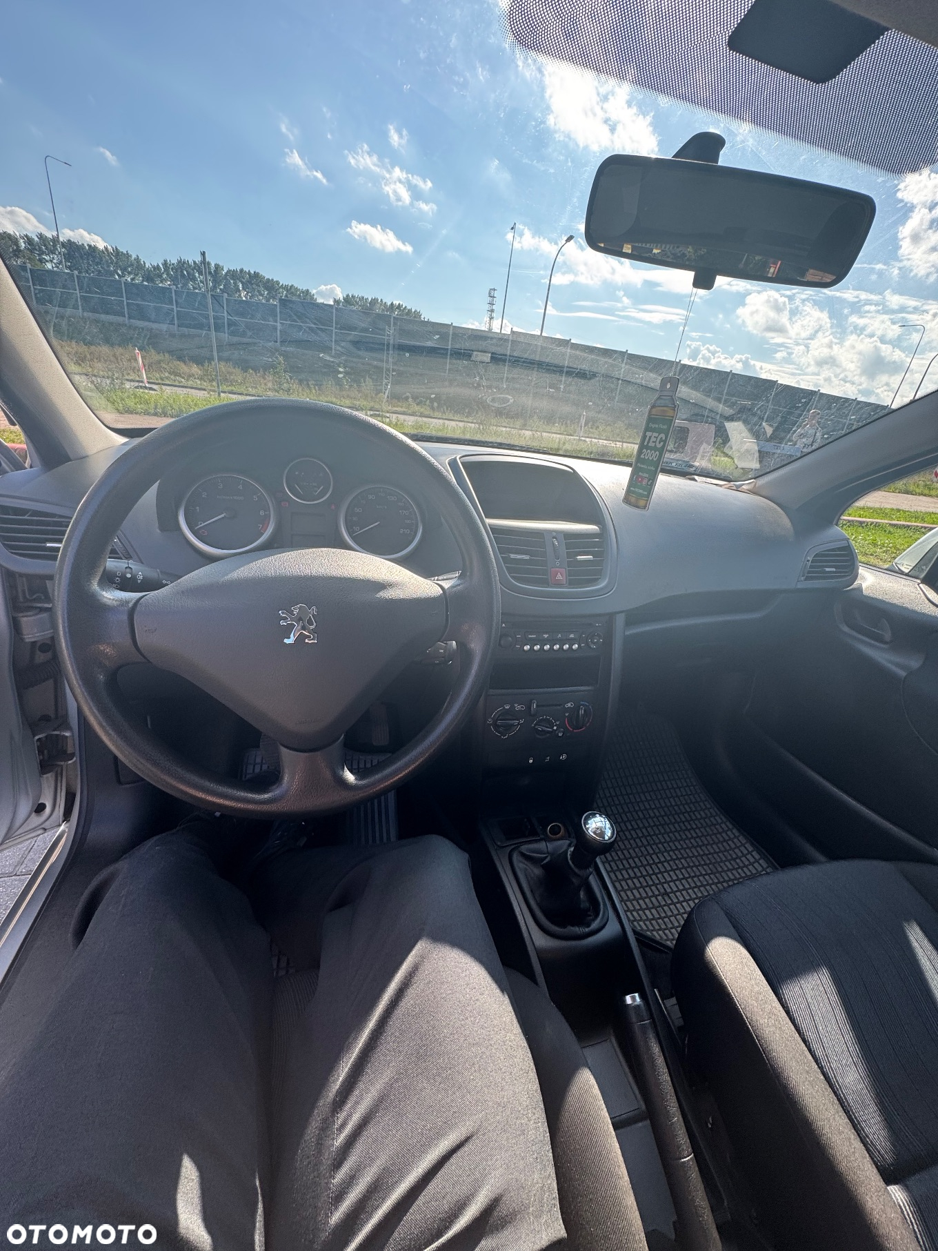 Peugeot 207 1.4 Presence - 9