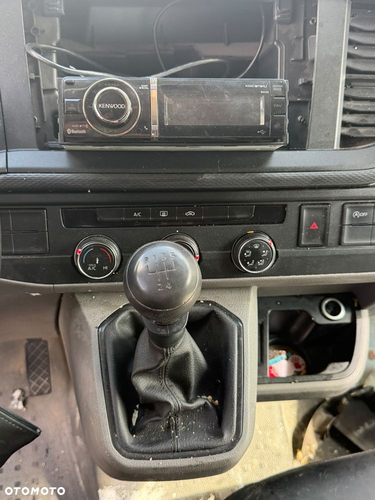 Volkswagen Transporter - 20