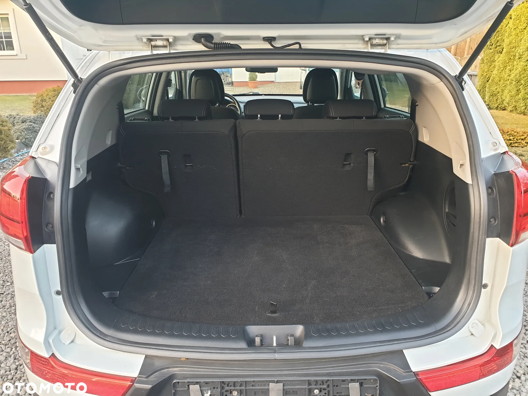 Kia Sportage 1.6 GDI Business Line M 2WD - 8