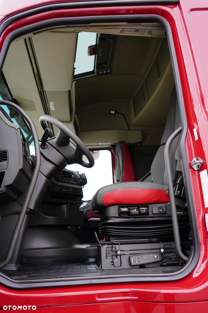 Volvo FH / 460 / EURO 6 / ZESTAW PRZESTRZENNY / OŚ SKRĘTNA - 7