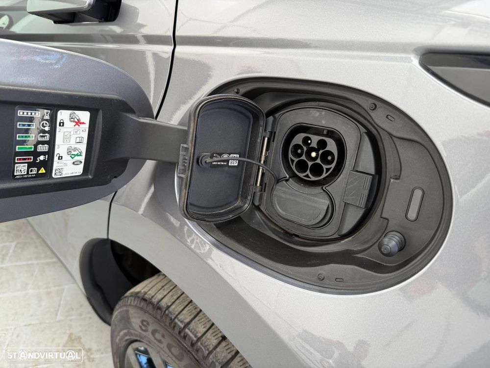 Land Rover Range Rover Evoque 1.5 P300e AWD Auto - 26