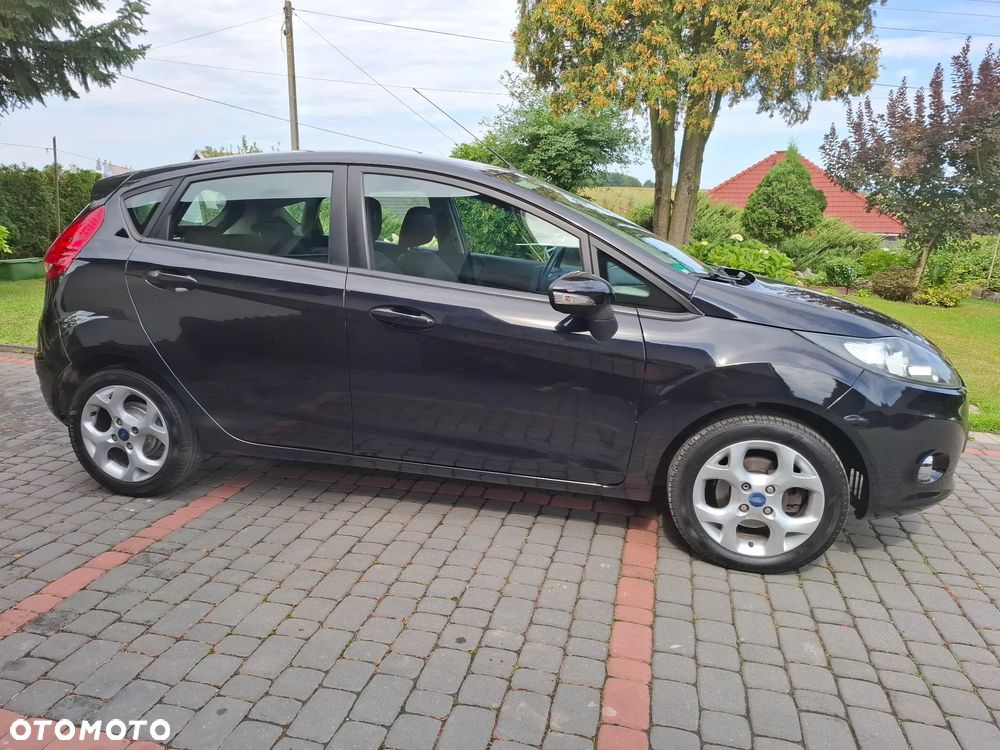 Ford Fiesta 1.25 Champions Edition - 15