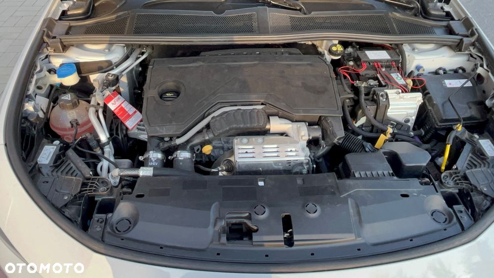 Peugeot 308 Hybrid 136e-DSC6 Style - 19