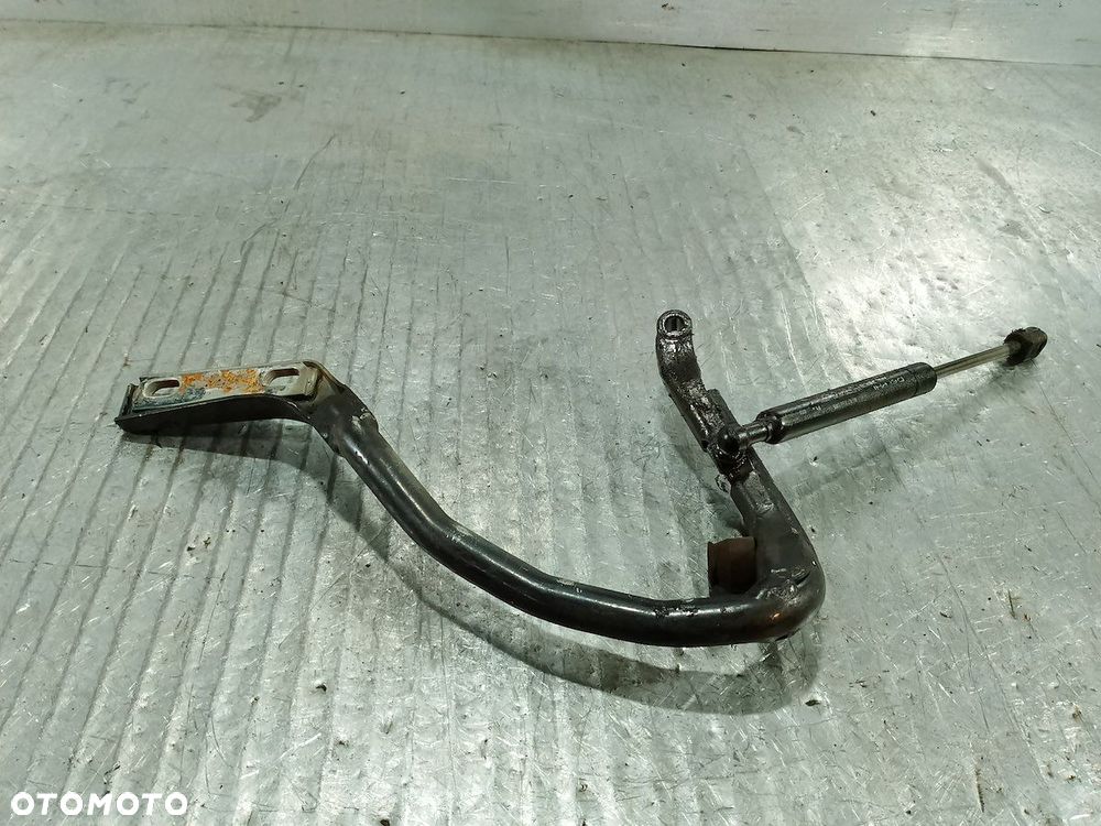 ZAWIASY KLAPY BAGAŻNIKA KOMPLET AUDI 80 B2 811827300F  811827299F - 2