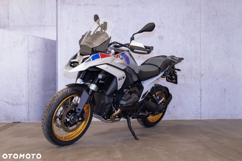 BMW R - 4