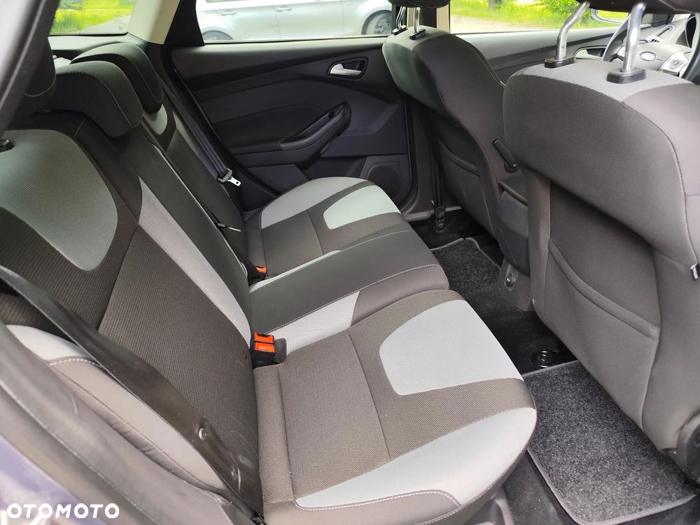 Ford Focus 1.6 TI-VCT Champions Edition - 21