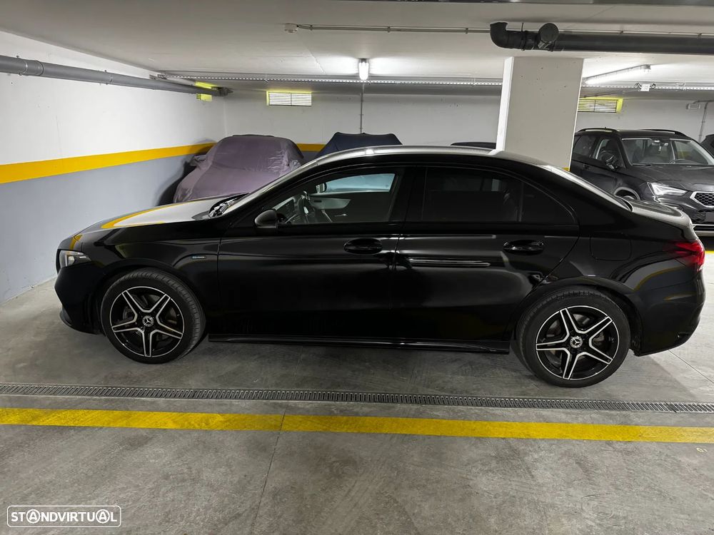 Mercedes-Benz A 250 Limousine e 8G-DCT AMG Line Advanced - 13