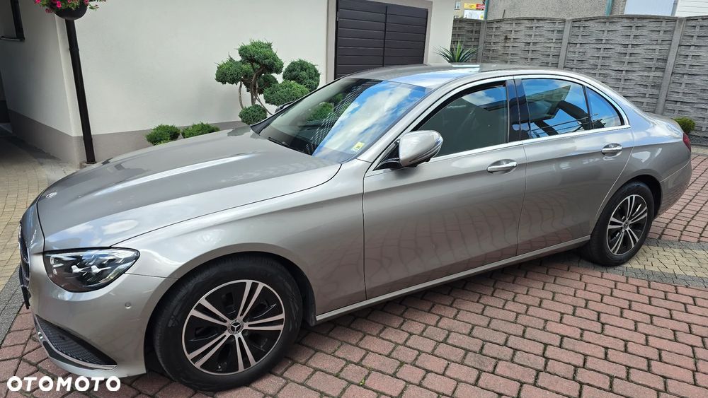 Mercedes-Benz Klasa E 220 d 4-Matic Avantgarde - 3