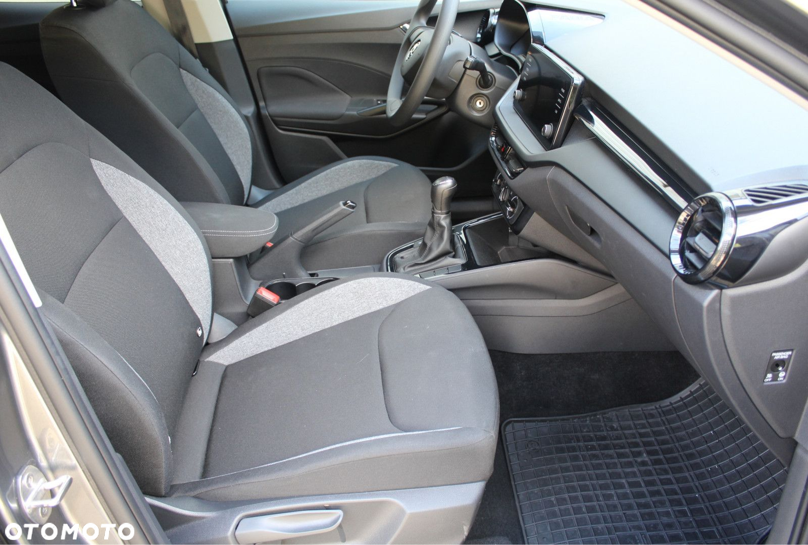 Skoda Fabia - 16