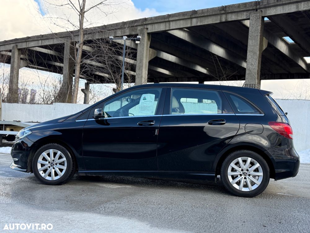 Mercedes-Benz B 180 - 10