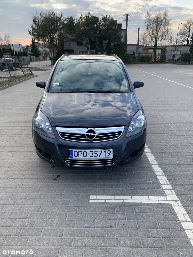 Opel Zafira 1.8 Innovation 110 Jahre - 2