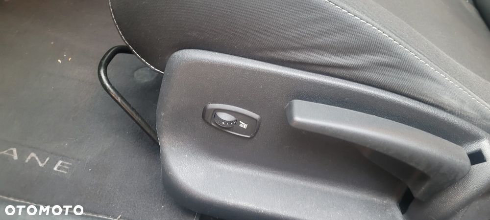 Renault Megane dCi 110 FAP EDC Dynamique - 9