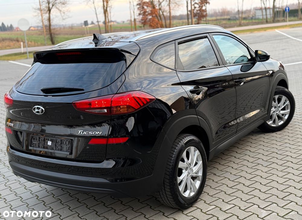 Hyundai Tucson ver-1-6-gdi-bluedrive-go-2wd - 17