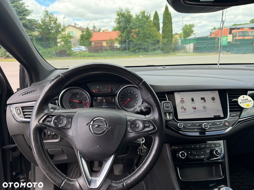 Opel Astra 1.6 CDTI Sport - 10