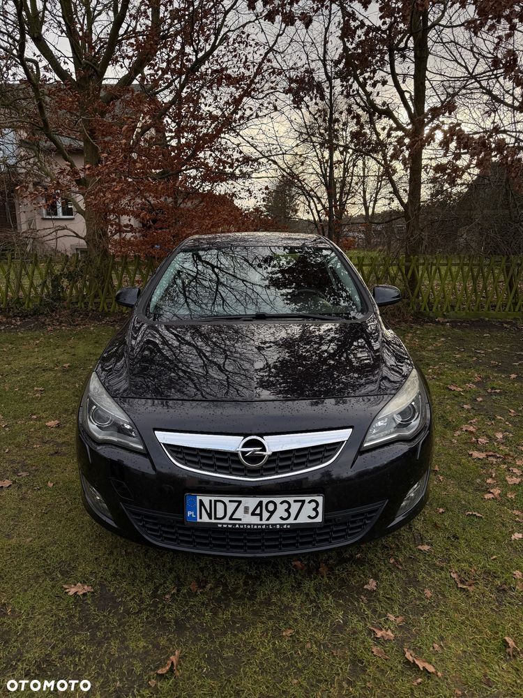 Opel Astra 1.4 T Cosmo - 13
