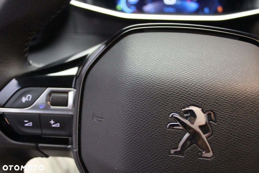 Peugeot 208 1.2 PureTech Allure Pack S&S - 16