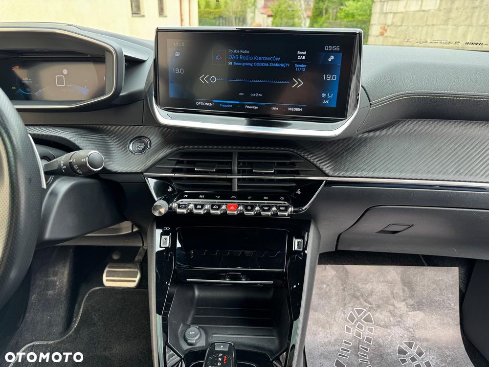 Peugeot 2008 1.5 BlueHDi GT Line S&S EAT8 - 23